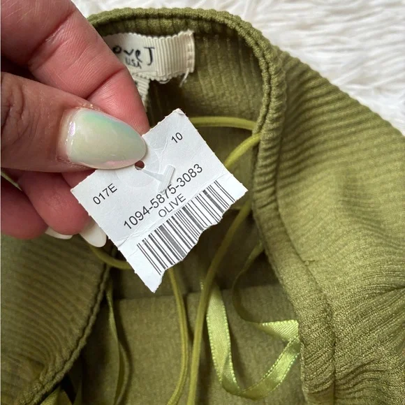 love J Olive Bodycon Mini Dress 💚 - Picture 6 of 7